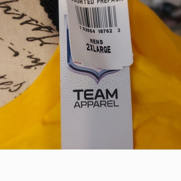 Men's. NFL Packers shirt new w tags XXL - Picture 2 of 4